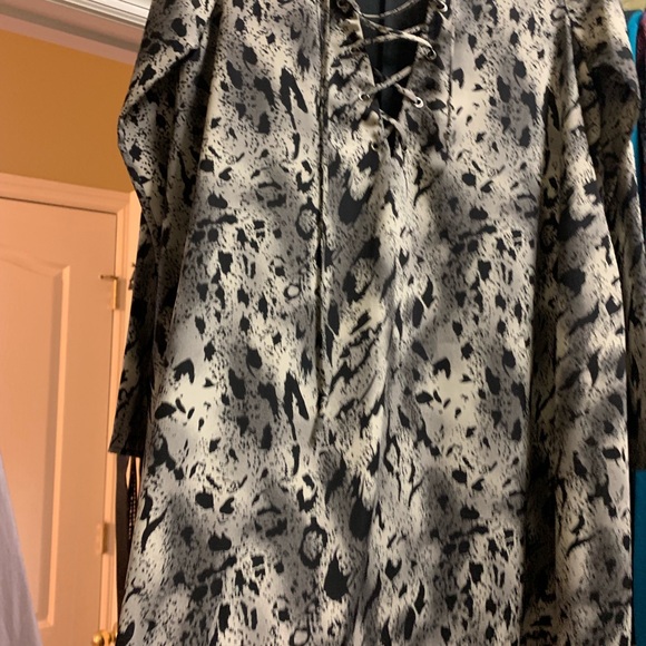 Size Large dress - Picture 5 of 5